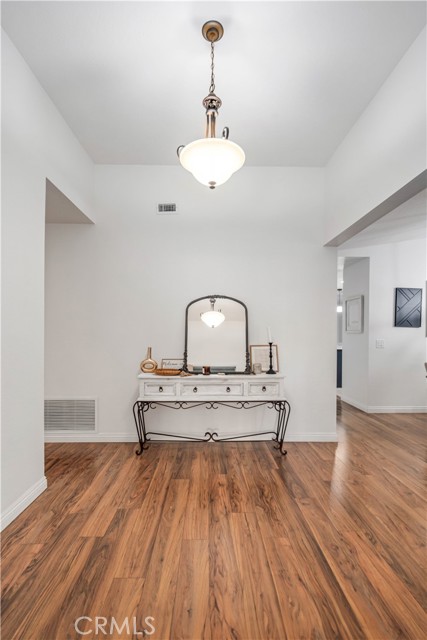MLS #SR25244836 image #4
