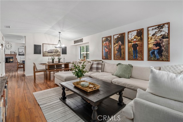 MLS #SR25244836 image #9
