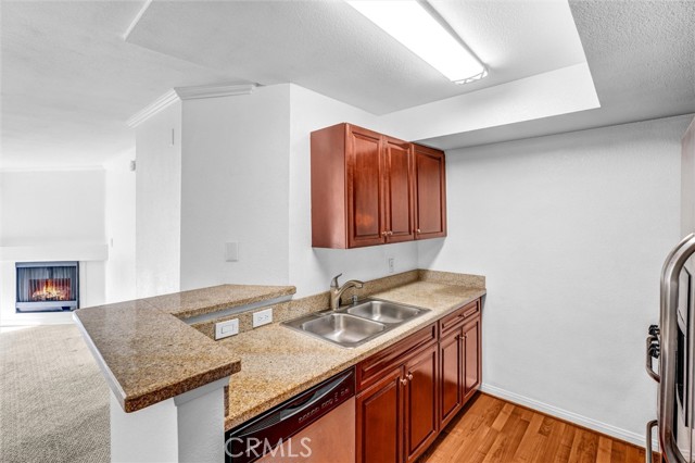 MLS #SR25244881 image #8