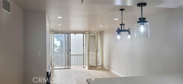 MLS #SR25244893 image #1