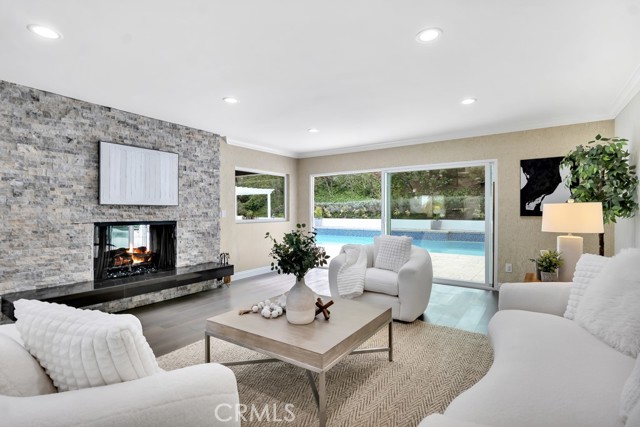 MLS #SR25245065 image #6