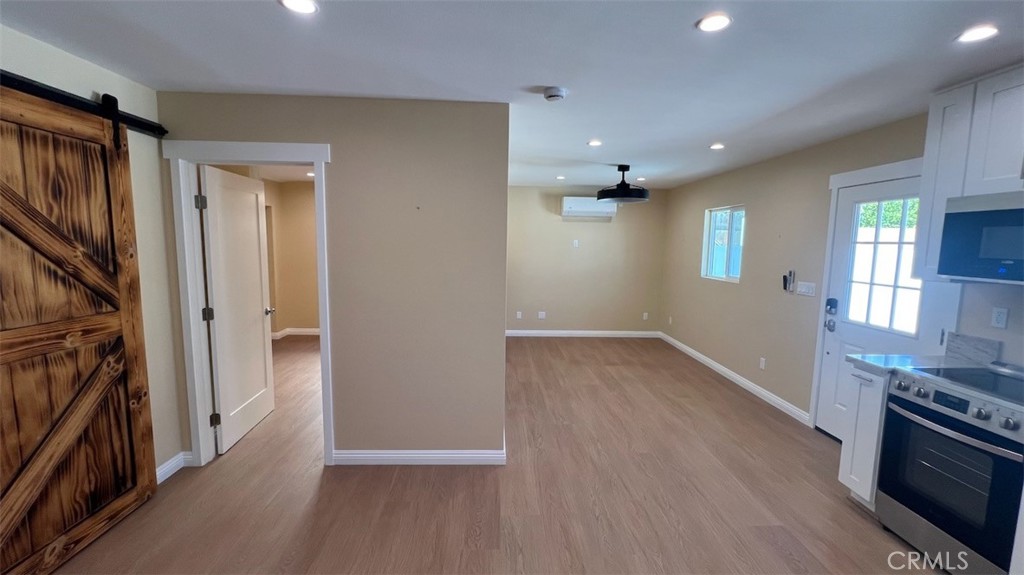 MLS #SR25245115 image #11