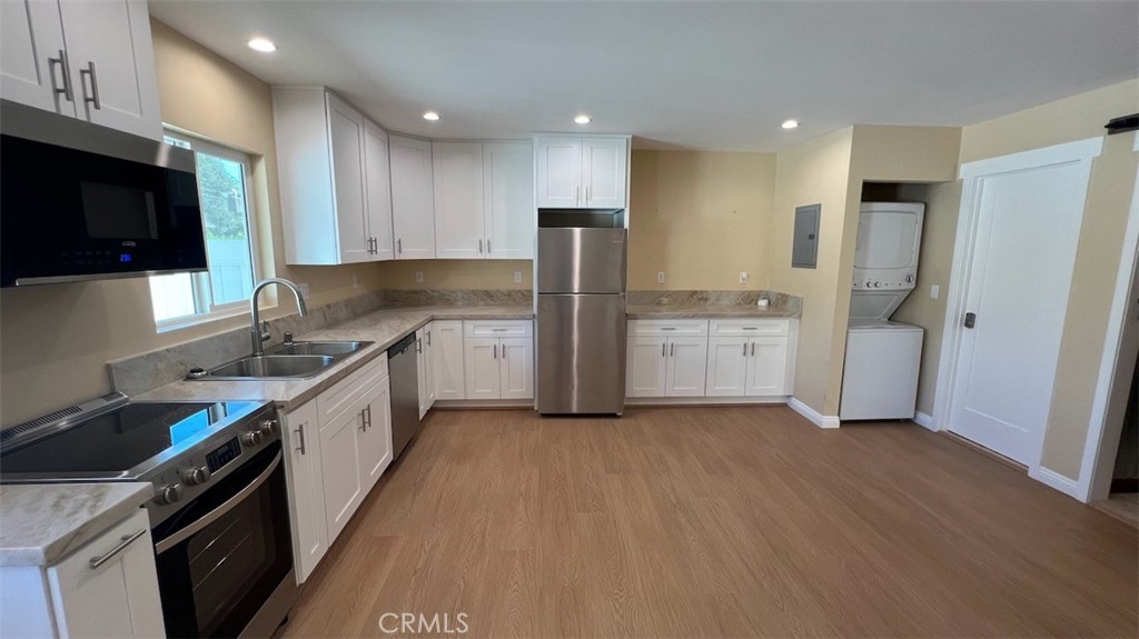 MLS #SR25245115 image #9