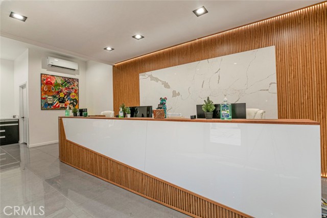 MLS #SR25245234 image #2