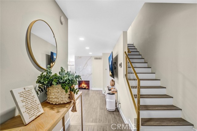 MLS #SR25245301 image #5