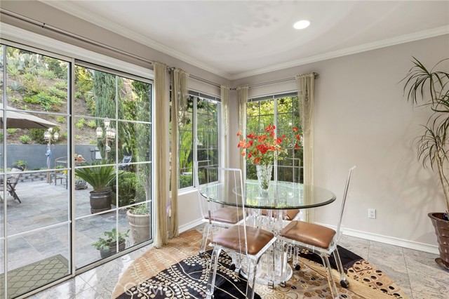 MLS #SR25245532 image #12