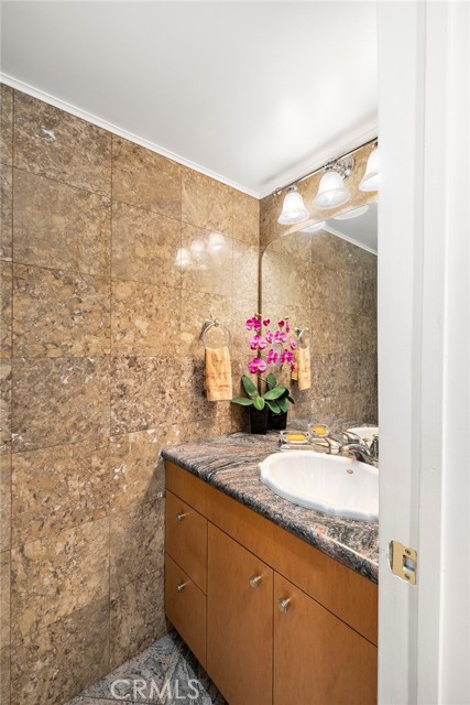 MLS #SR25245532 image #13