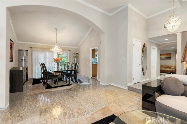 MLS #SR25245532 image #4