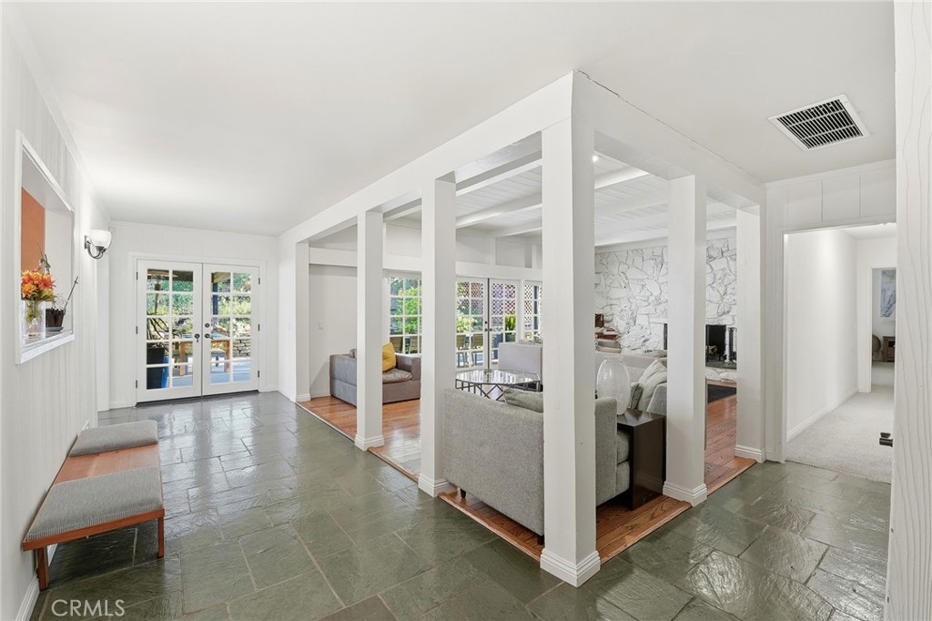 MLS #SR25245566 image #5