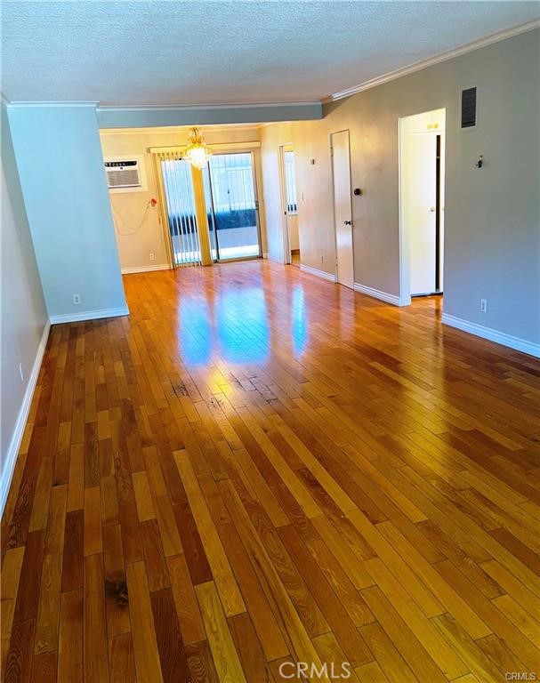 MLS #SR25245674 image #2