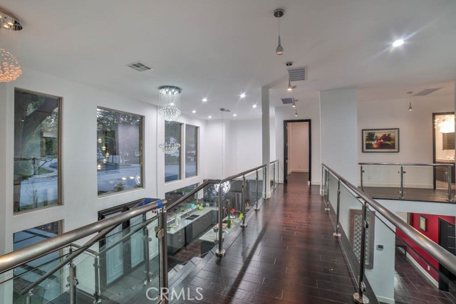 MLS #SR25245704 image #5