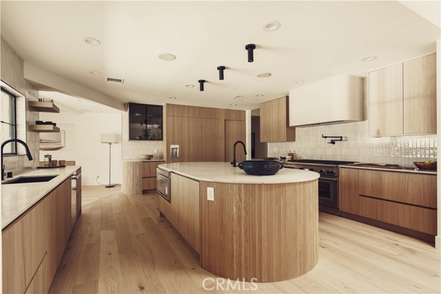 MLS #SR25245779 image #16