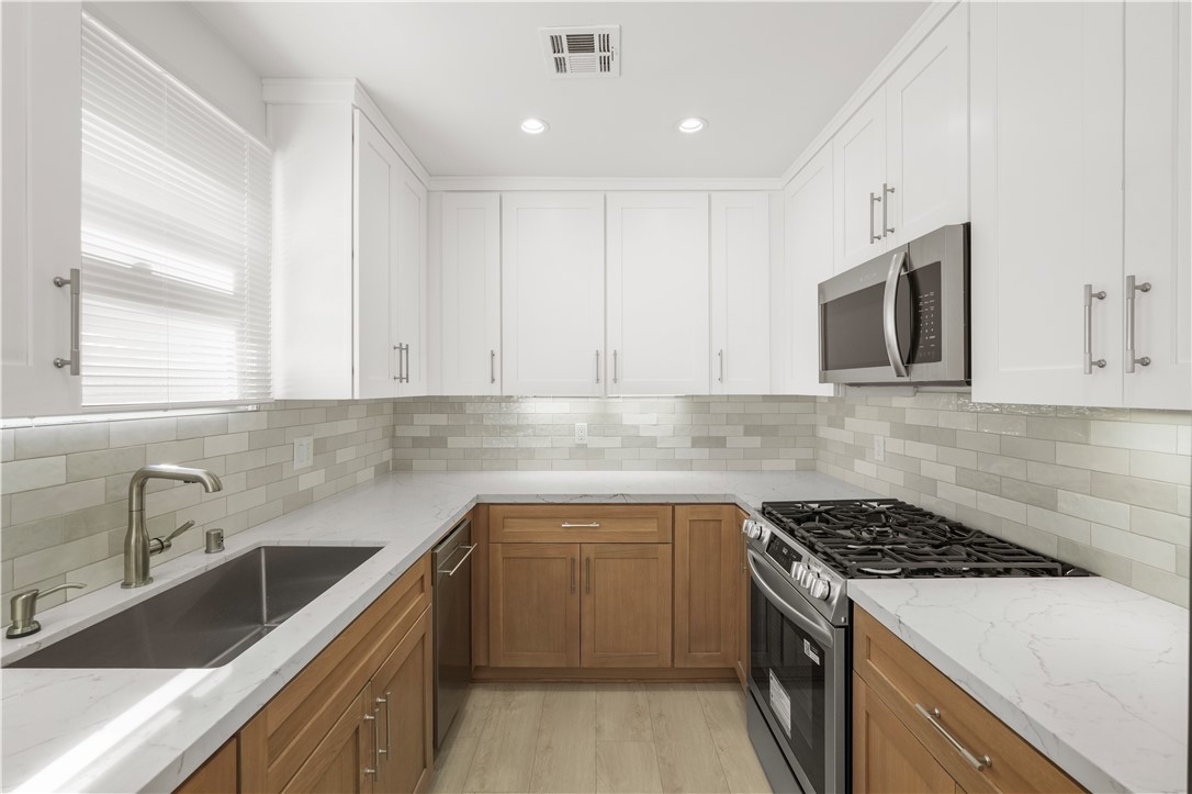 MLS #SR25245803 image #3