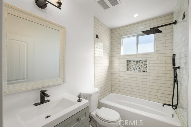 MLS #SR25245803 image #4