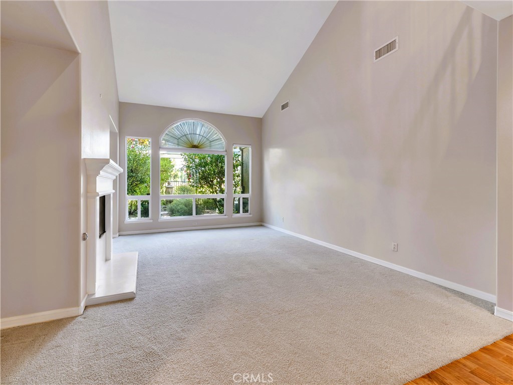 MLS #SR25245929 image #6