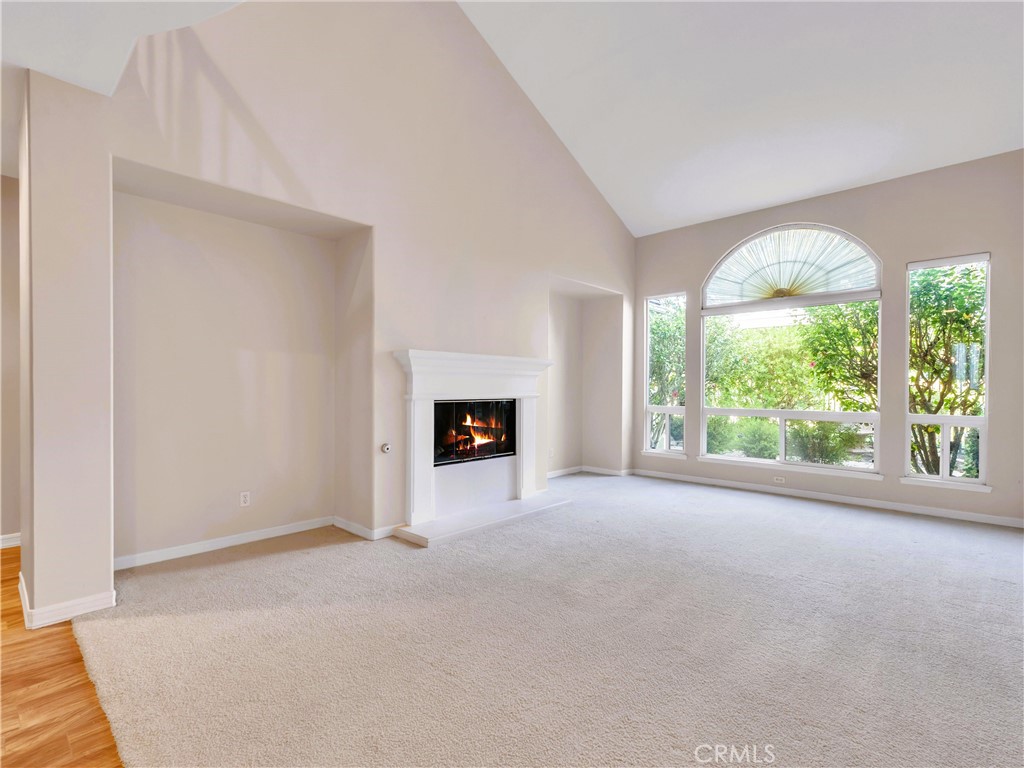 MLS #SR25245929 image #8