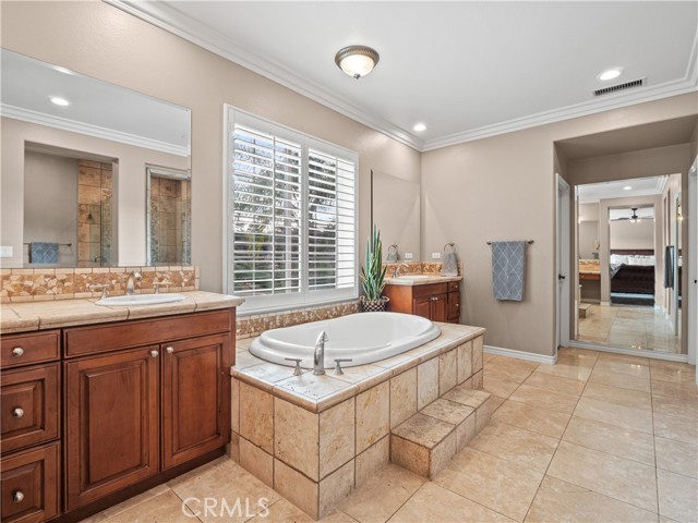 MLS #SR25245948 image #21