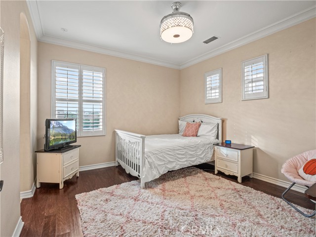 MLS #SR25245948 image #30