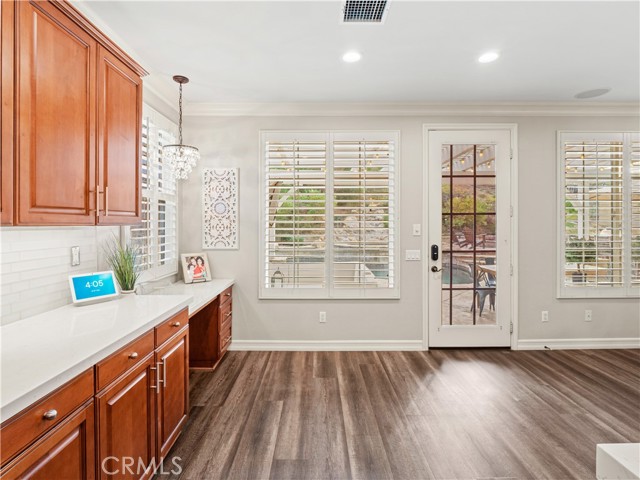 MLS #SR25245948 image #9