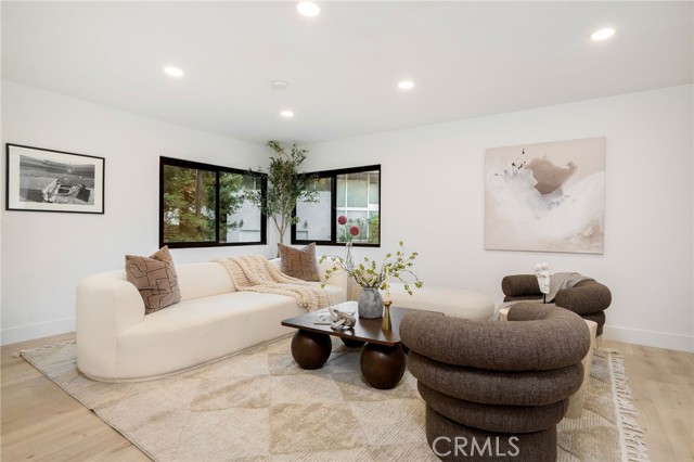 MLS #SR25246032 image #3