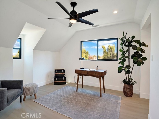 MLS #SR25246045 image #12