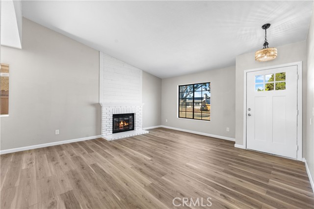 MLS #SR25246055 image #5