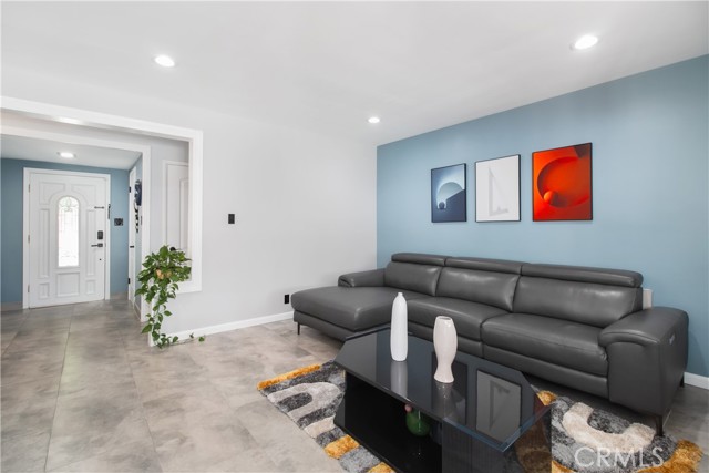 MLS #SR25246087 image #5