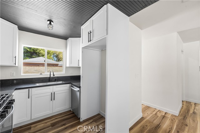 MLS #SR25246101 image #9