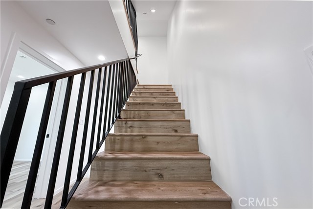 MLS #SR25246126 image #10