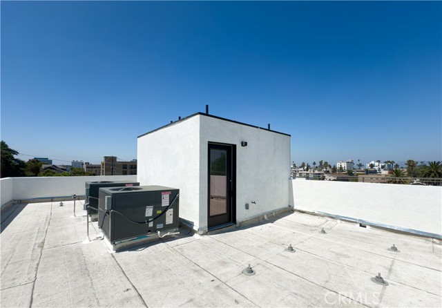 MLS #SR25246126 image #19