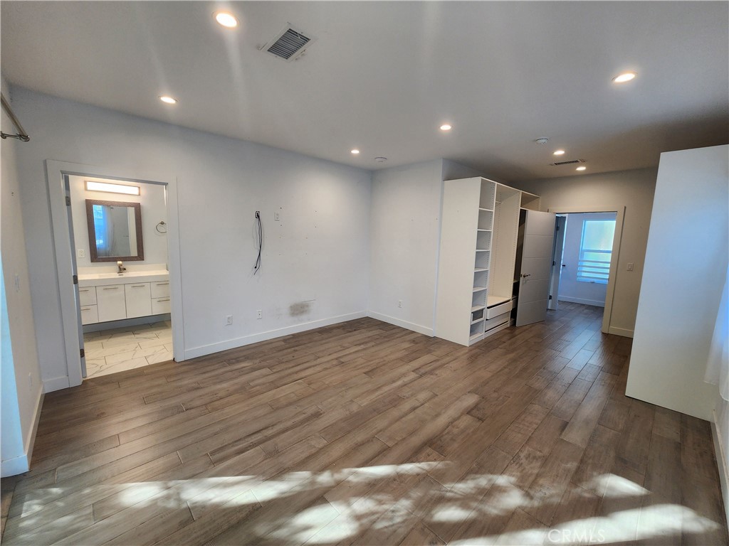 MLS #SR25246170 image #16