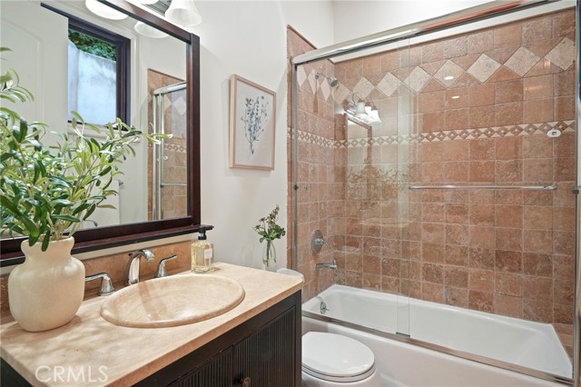 MLS #SR25246242 image #12