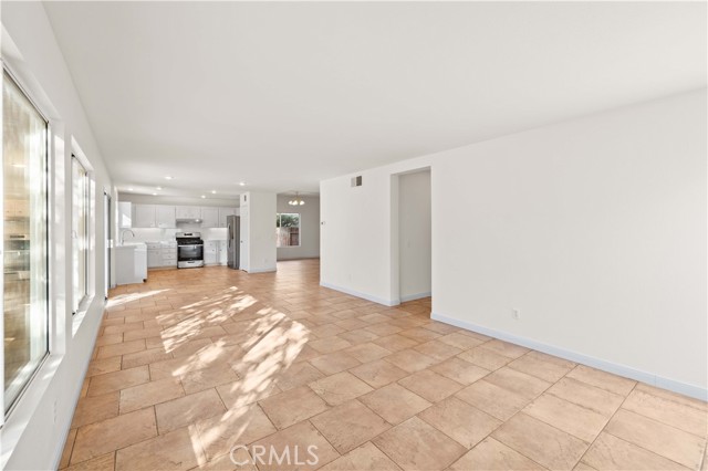 MLS #SR25246295 image #12