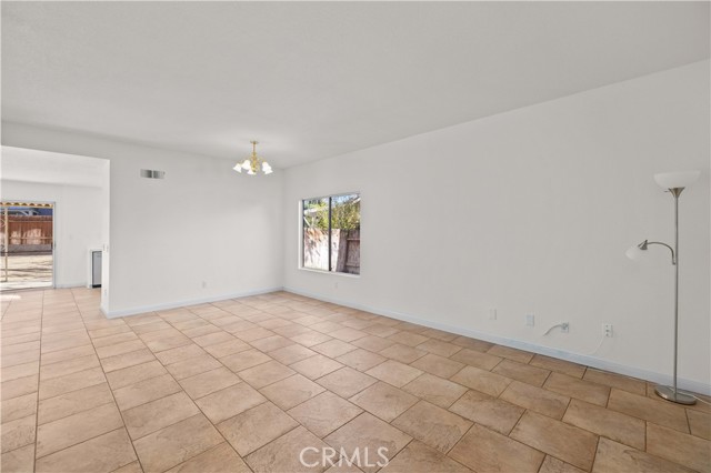 MLS #SR25246295 image #6