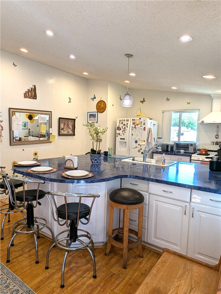 MLS #SR25246296 image #8