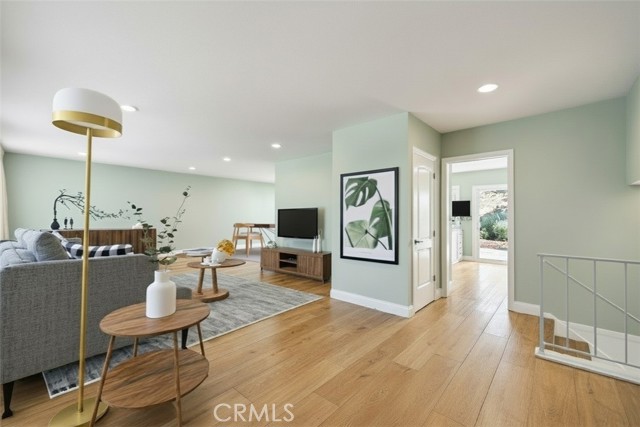 MLS #SR25246321 image #4