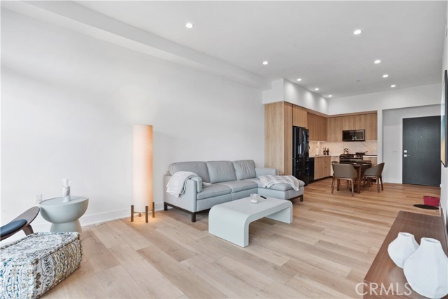 MLS #SR25246383 image #14