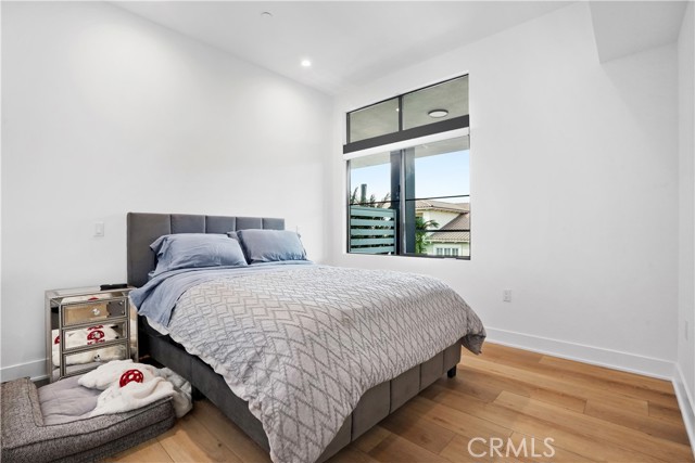 MLS #SR25246383 image #5