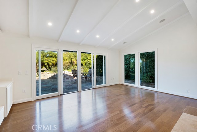 MLS #SR25246450 image #4