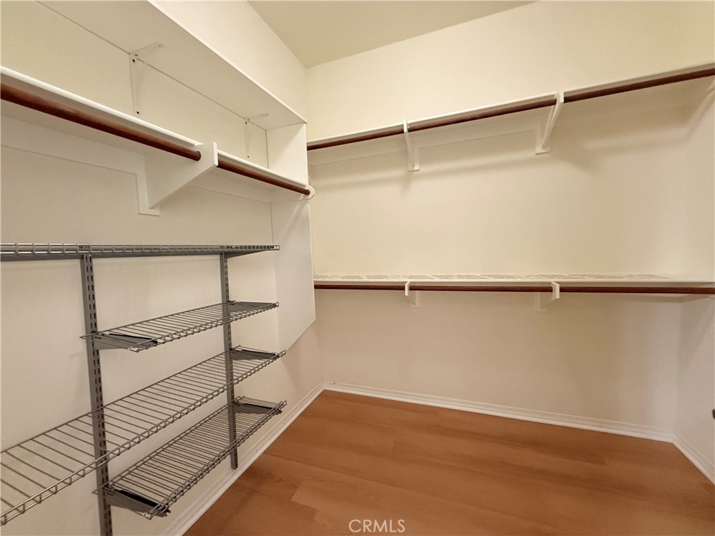 MLS #SR25246474 image #8