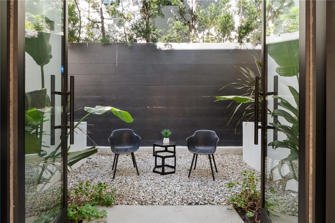 MLS #SR25246492 img 10