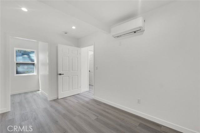 MLS #SR25246577 image #4