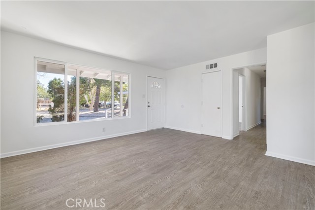 MLS #SR25246587 image #5