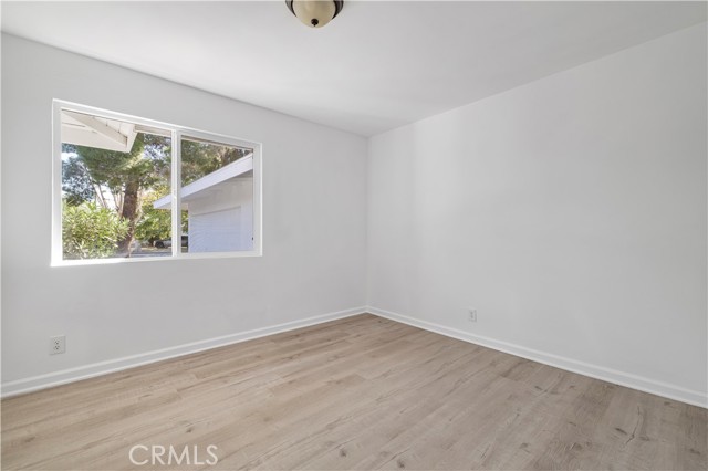 MLS #SR25246587 image #8