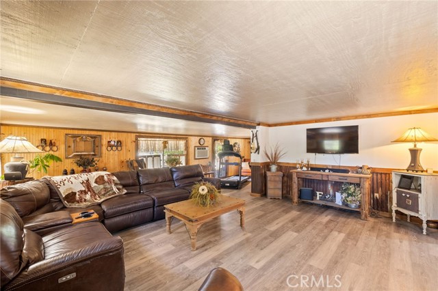 MLS #SR25246589 image #9