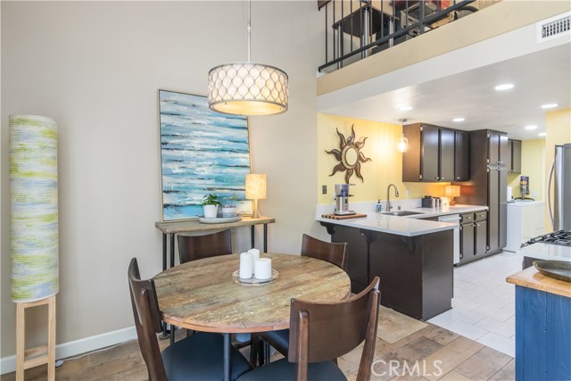 MLS #SR25246600 image #8