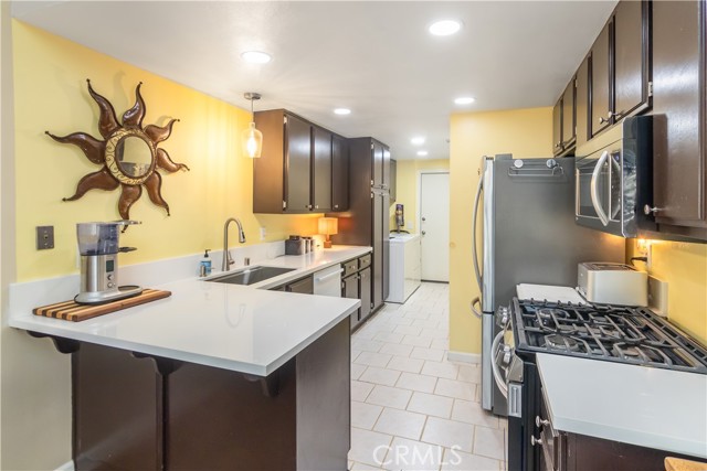 MLS #SR25246600 image #9