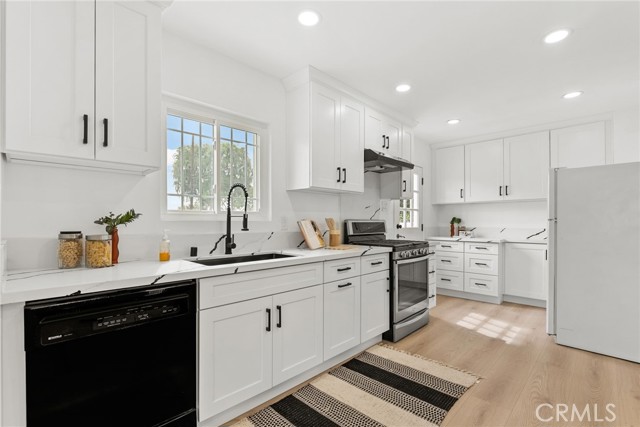 MLS #SR25246602 image #14