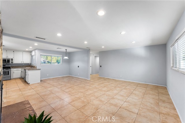 MLS #SR25246661 image #1