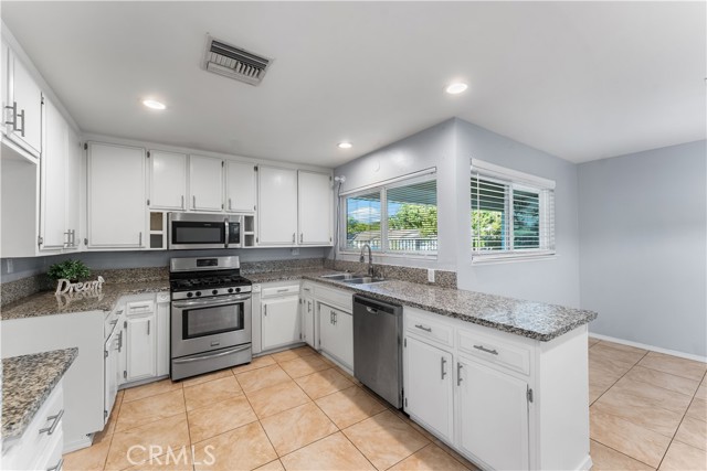 MLS #SR25246661 image #6